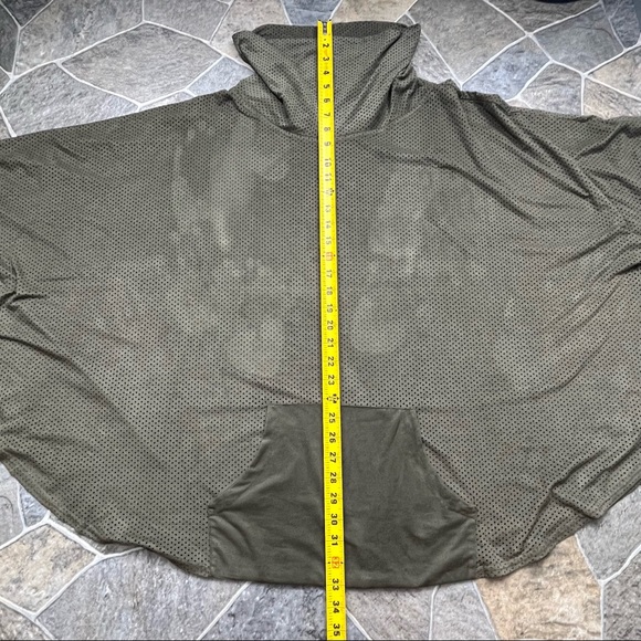 PLANET Lauren G Microfiber Cowl Neck Poncho - Picture 7 of 10